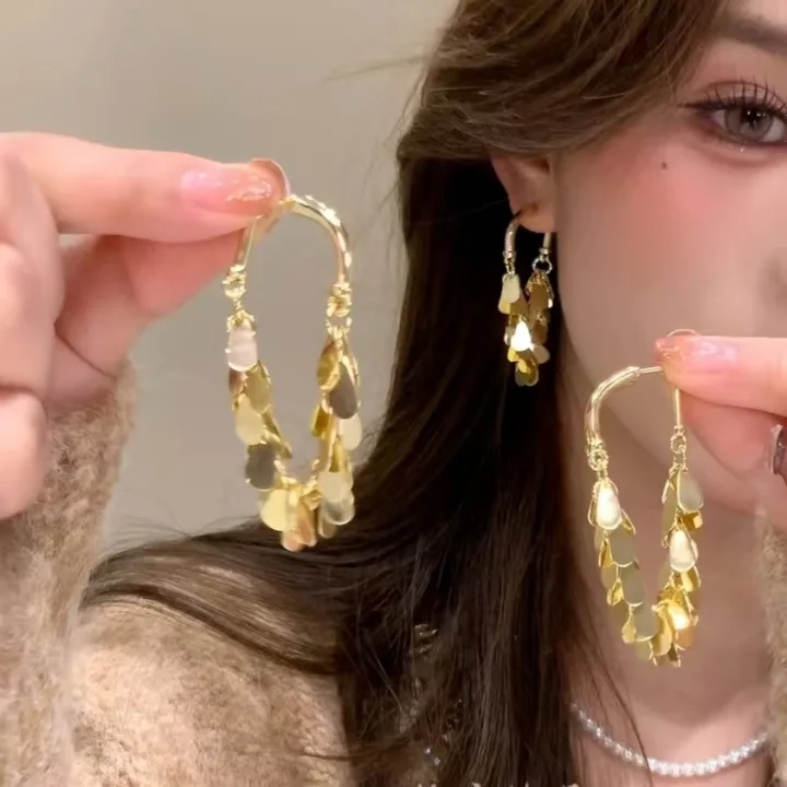🔥🔥 90% OFF TODAY:"Zero-Gravity" Tassel Drops: Feather-Light Elegance, Maximum Sparkle.💖