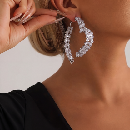 🔥🔥 90% OFF TODAY:"Zero-Gravity" Tassel Drops: Feather-Light Elegance, Maximum Sparkle.💖